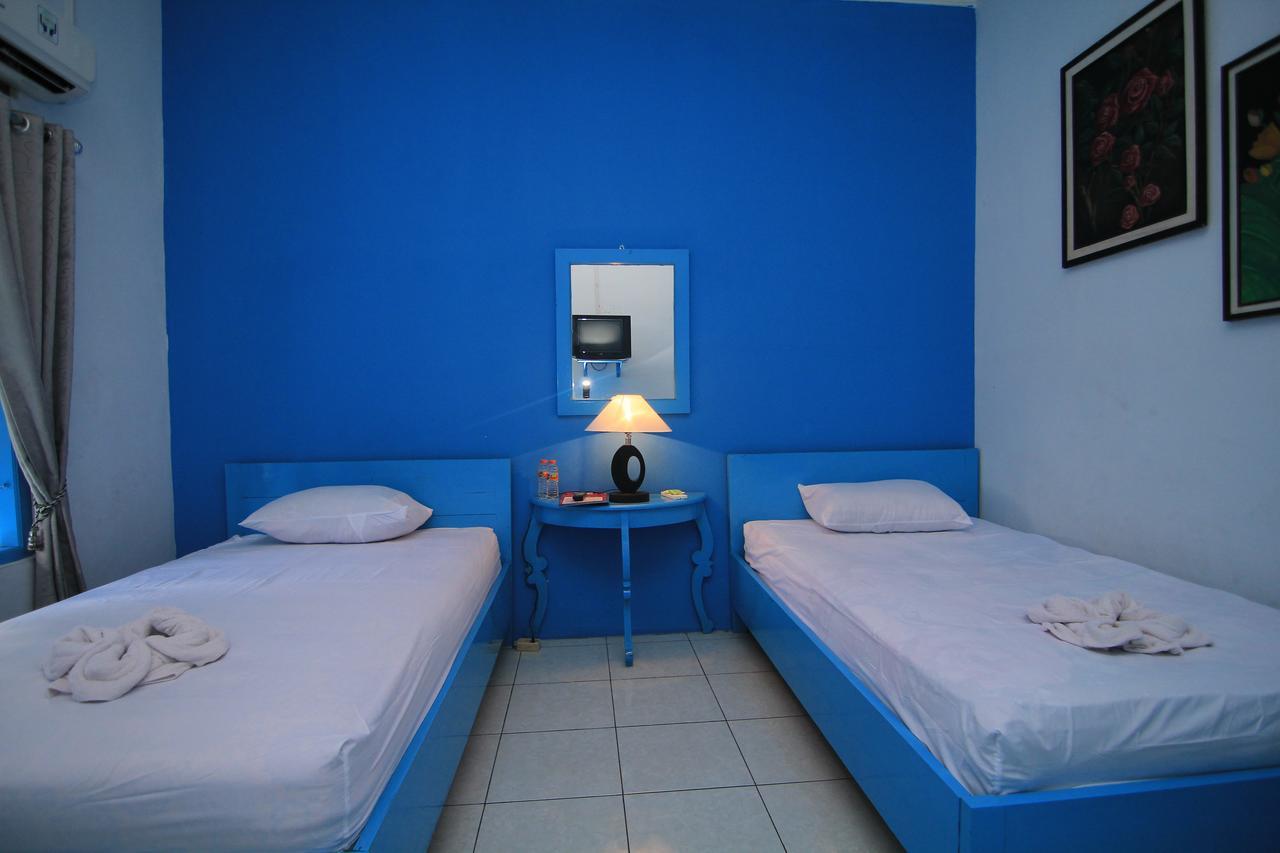 Hotel Boegenviel Syariah Lamongan エクステリア 写真