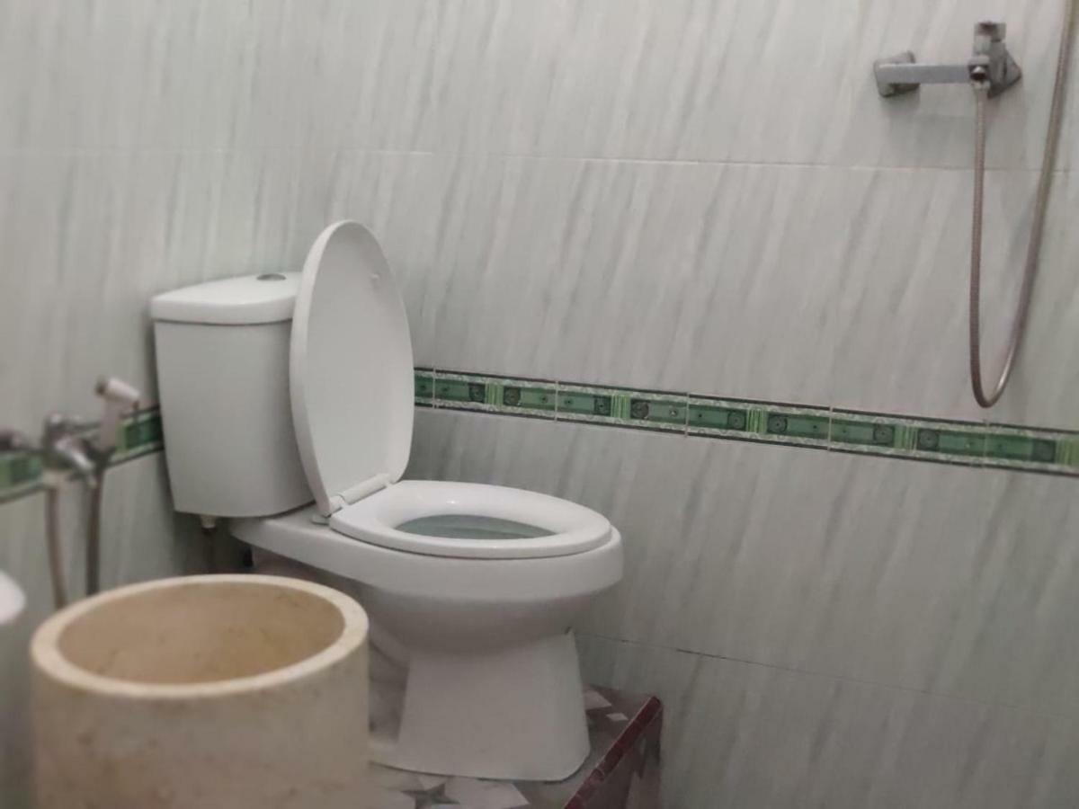 Hotel Boegenviel Syariah Lamongan エクステリア 写真